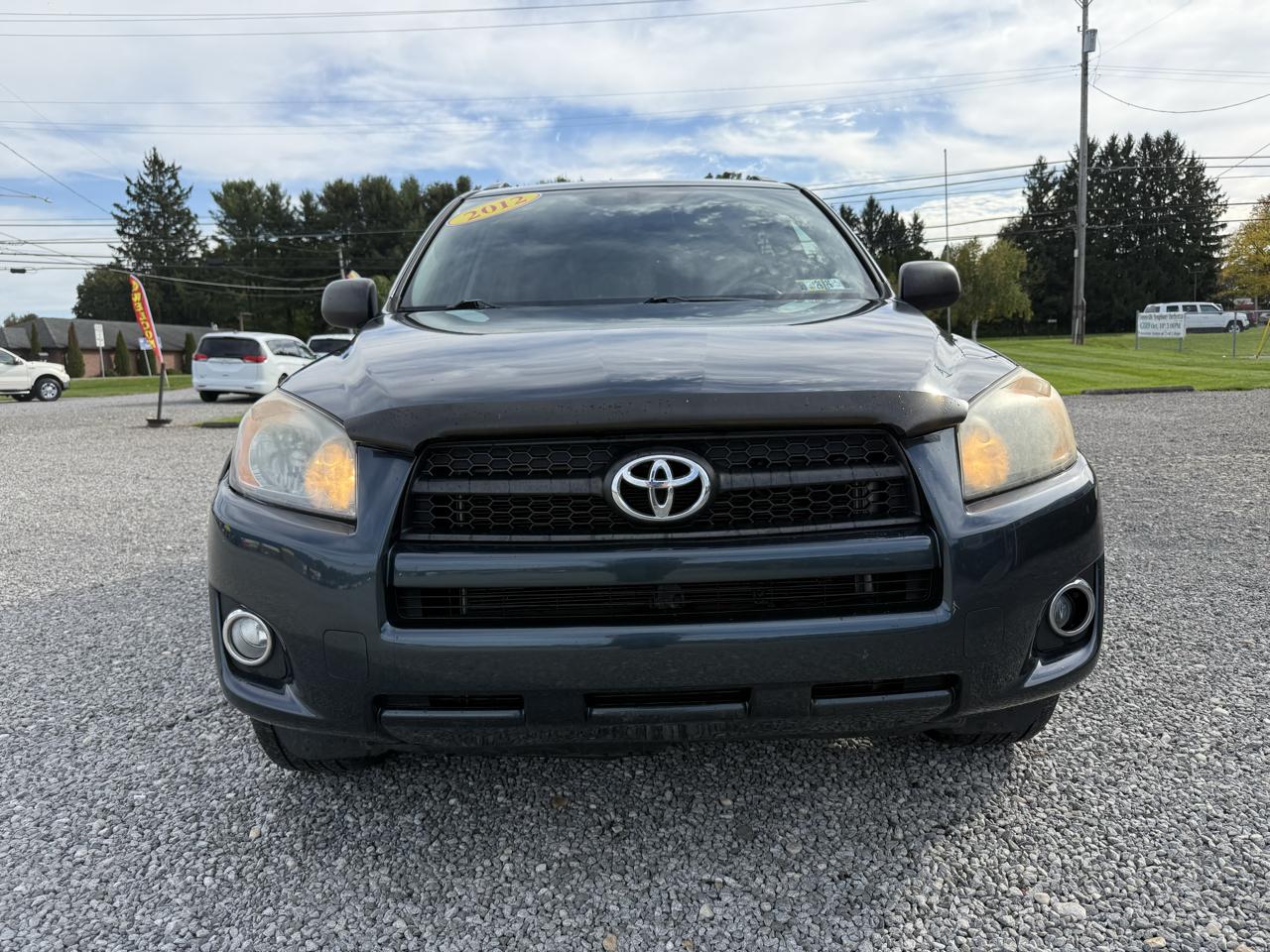 Toyota RAV4 4dr Sport 4-cyl 4WD (Natl) 2012
