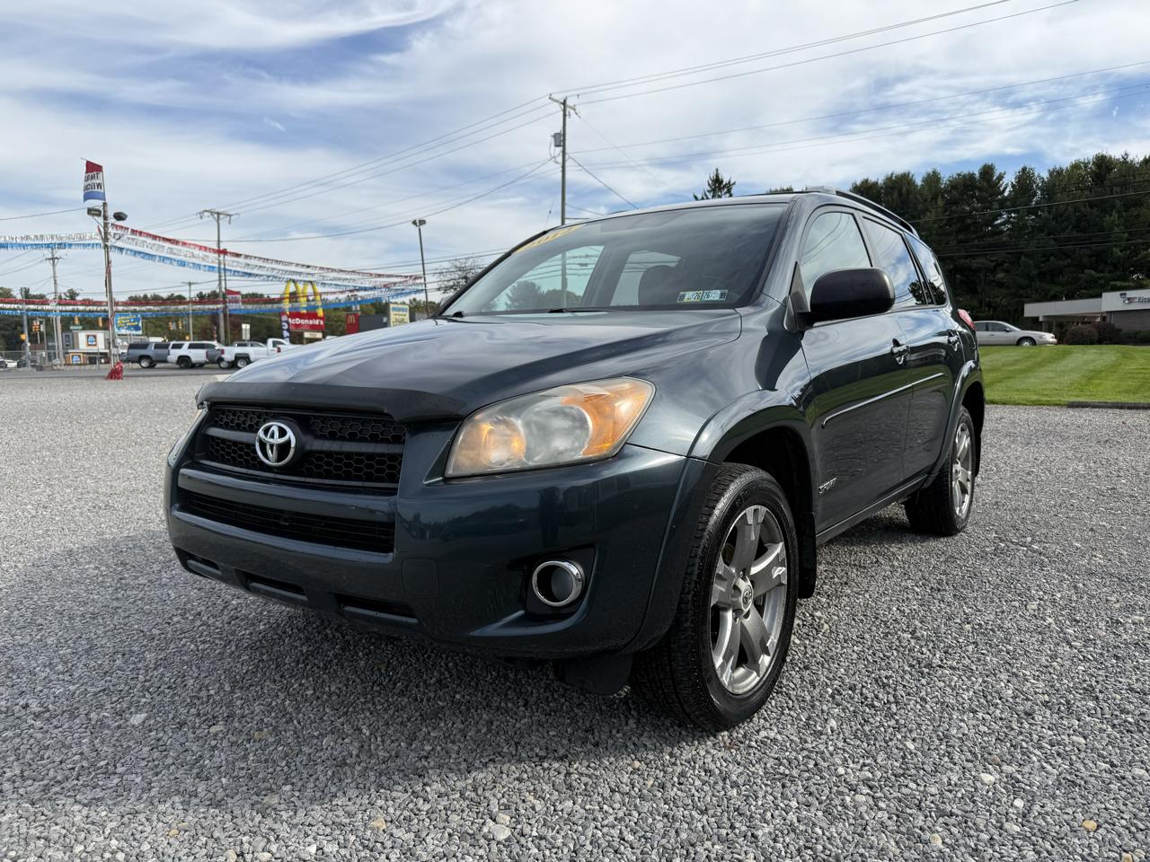 Toyota RAV4 4dr Sport 4-cyl 4WD (Natl) 2012