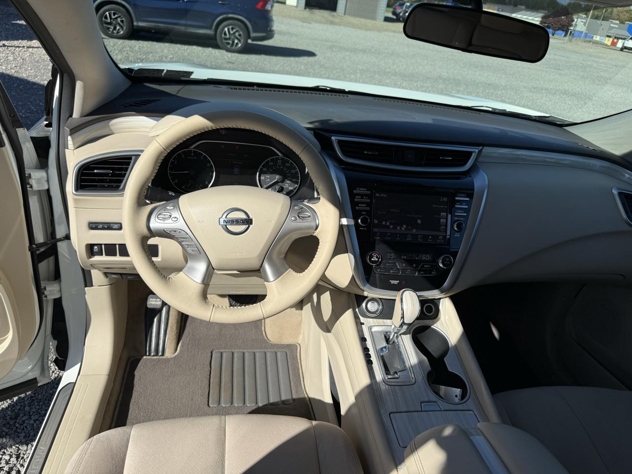 Nissan Murano AWD SV 2015