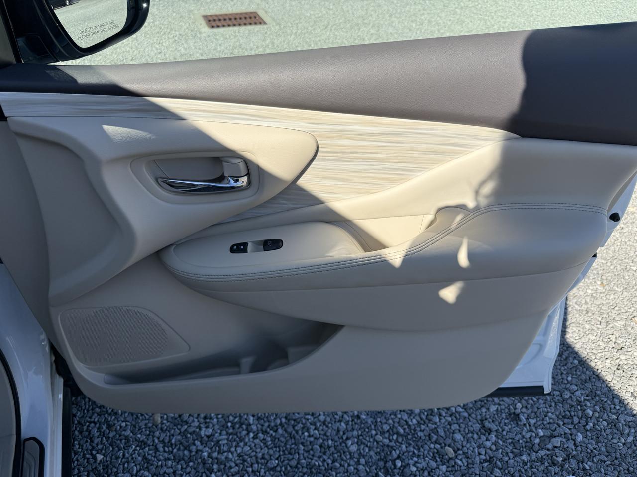 Nissan Murano AWD SV 2015