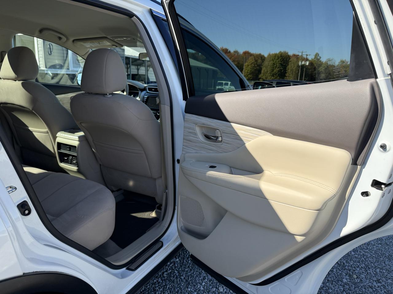 Nissan Murano AWD SV 2015