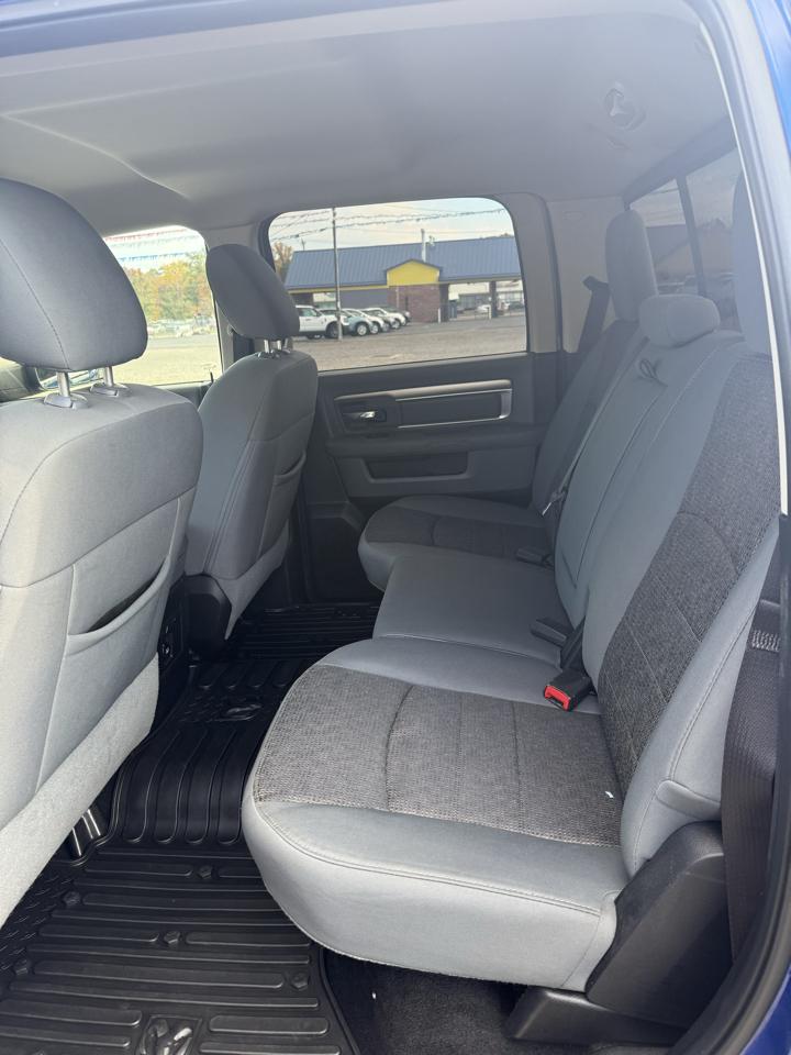 Dodge Ram 1500  2014