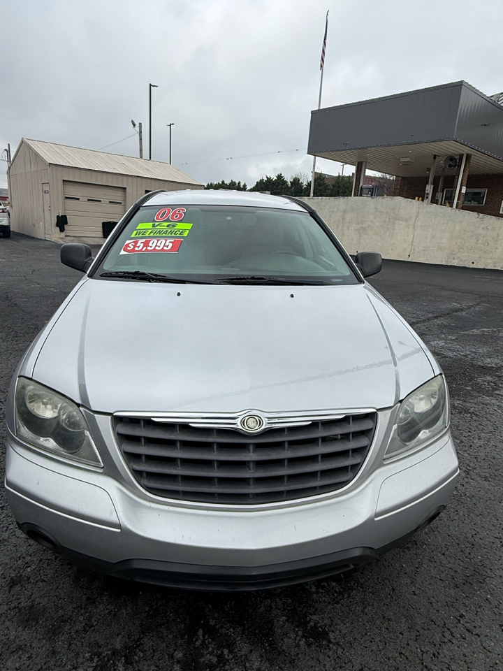 Chrysler Pacifica FWD 2006