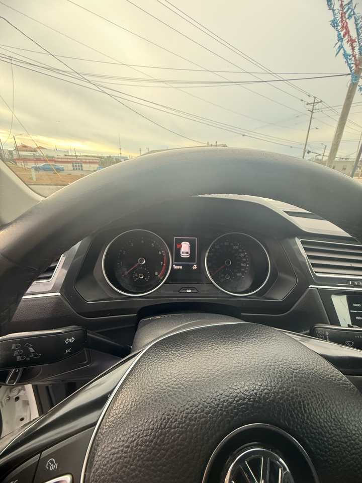 Volkswagen Tiguan SE 2018