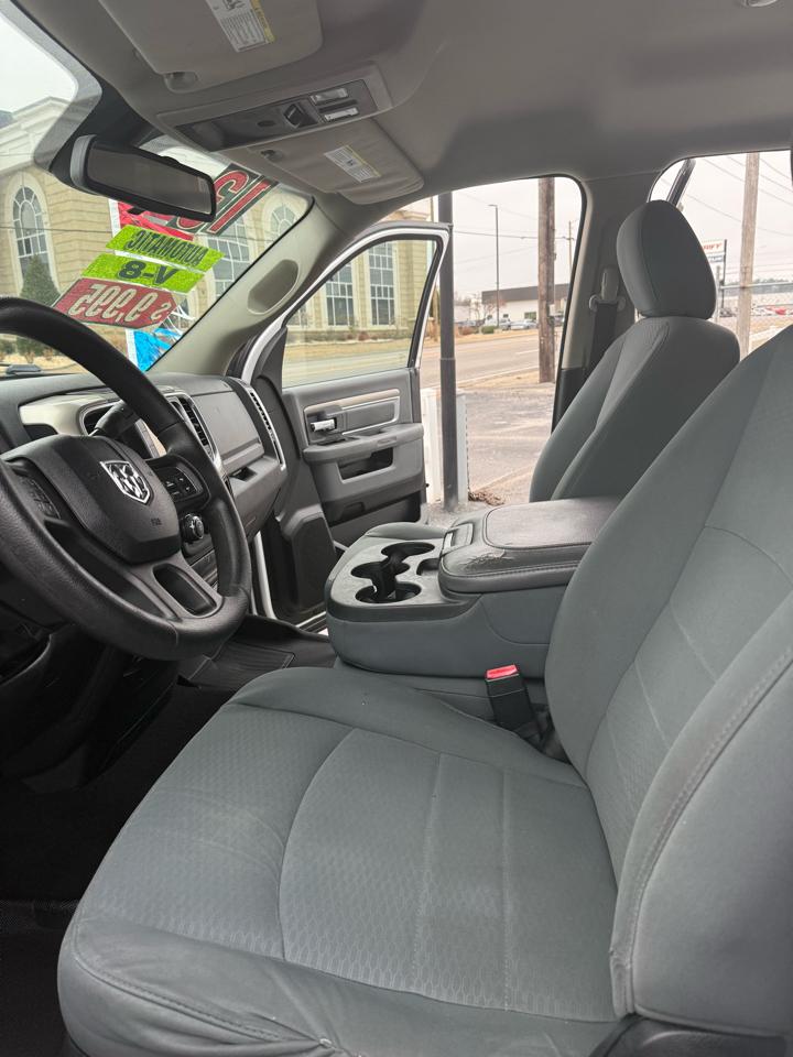 Dodge Ram 1500  2013