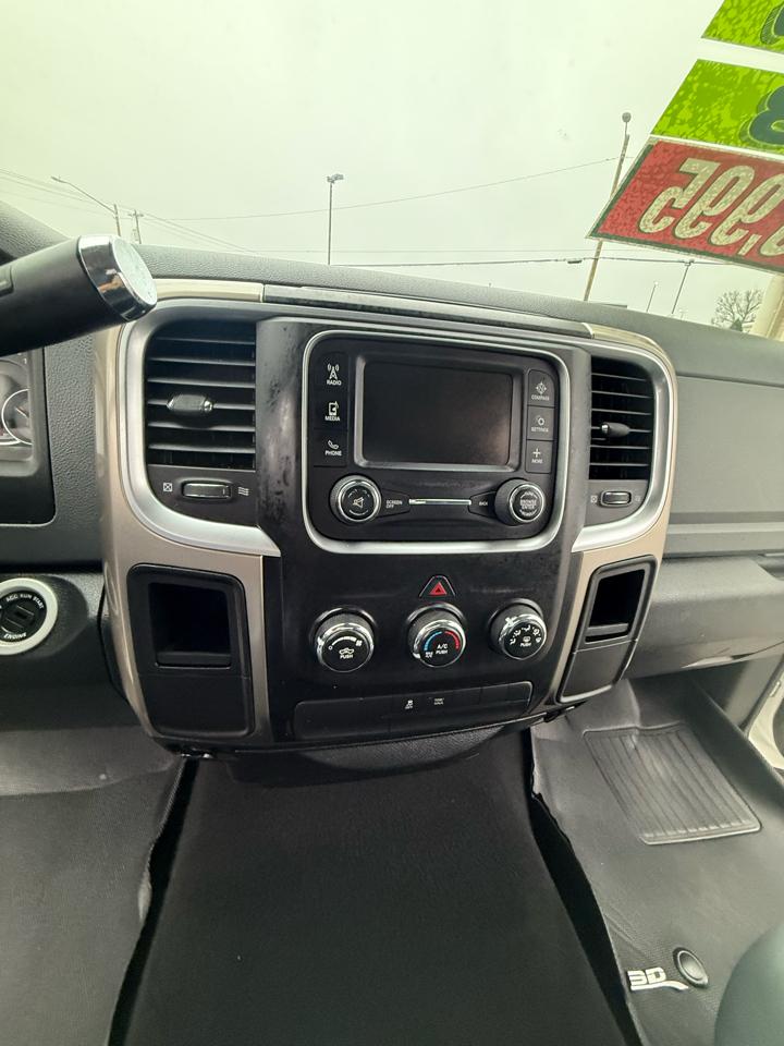 Dodge Ram 1500  2013