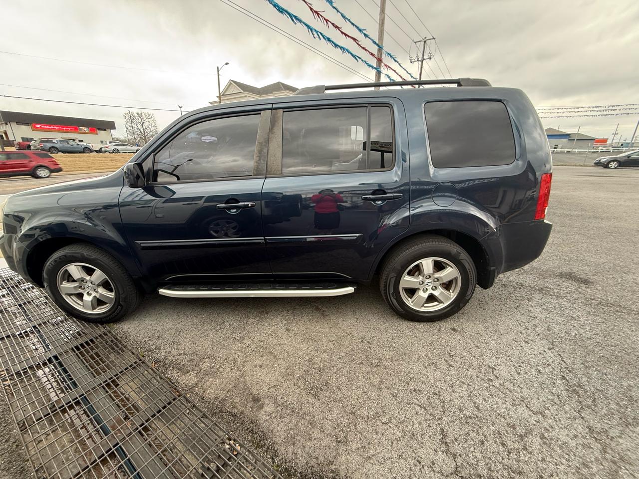 Honda Pilot EX 2WD 5-Spd AT 2011