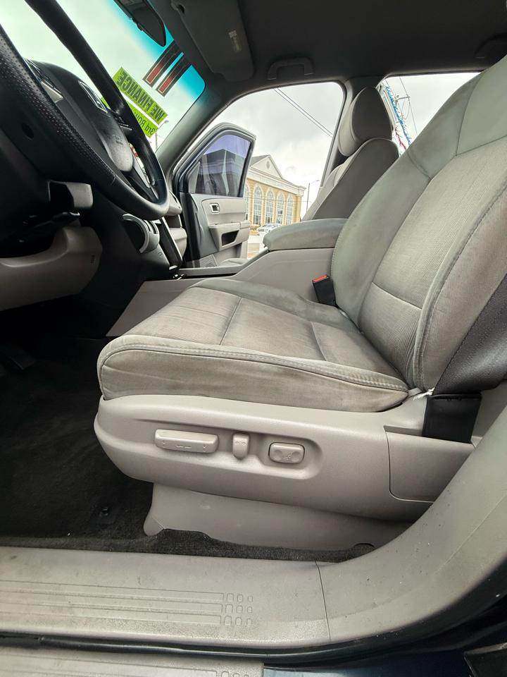 Honda Pilot EX 2WD 5-Spd AT 2011