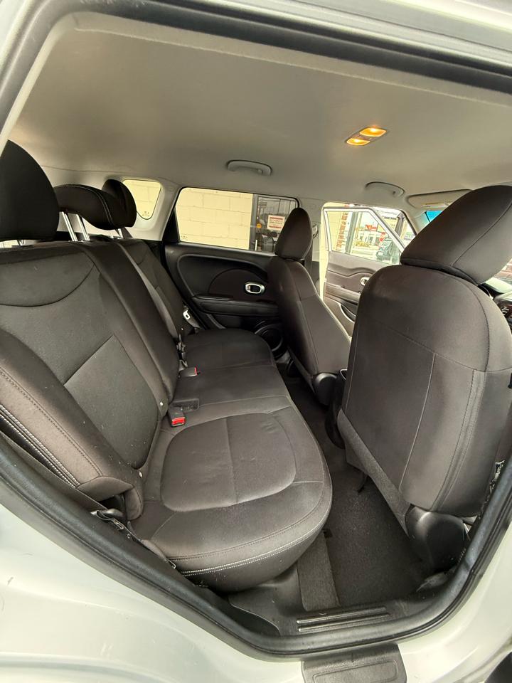 Kia Soul Base 6A 2016