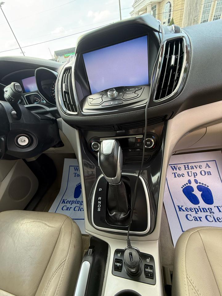 Ford Escape SEL FWD 2013