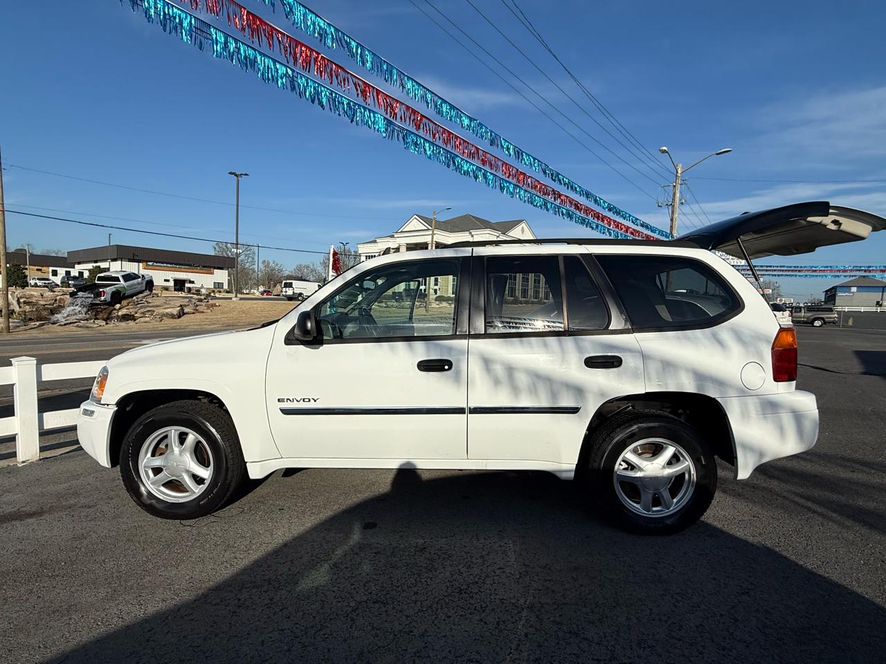 2006 GMC Envoy SLE 2WD