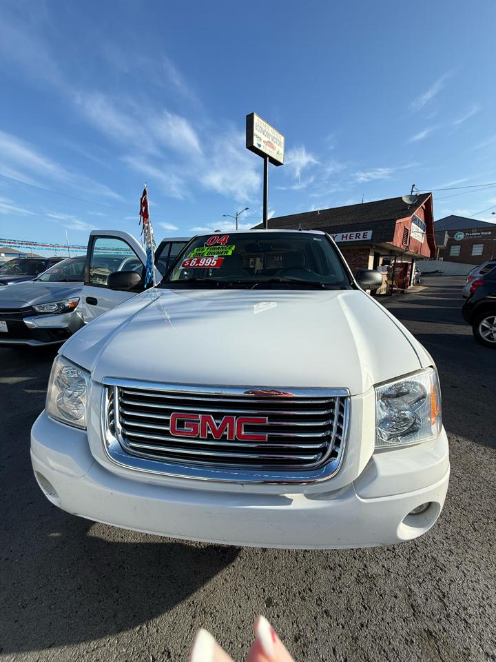 GMC Envoy SLE 2WD 2006
