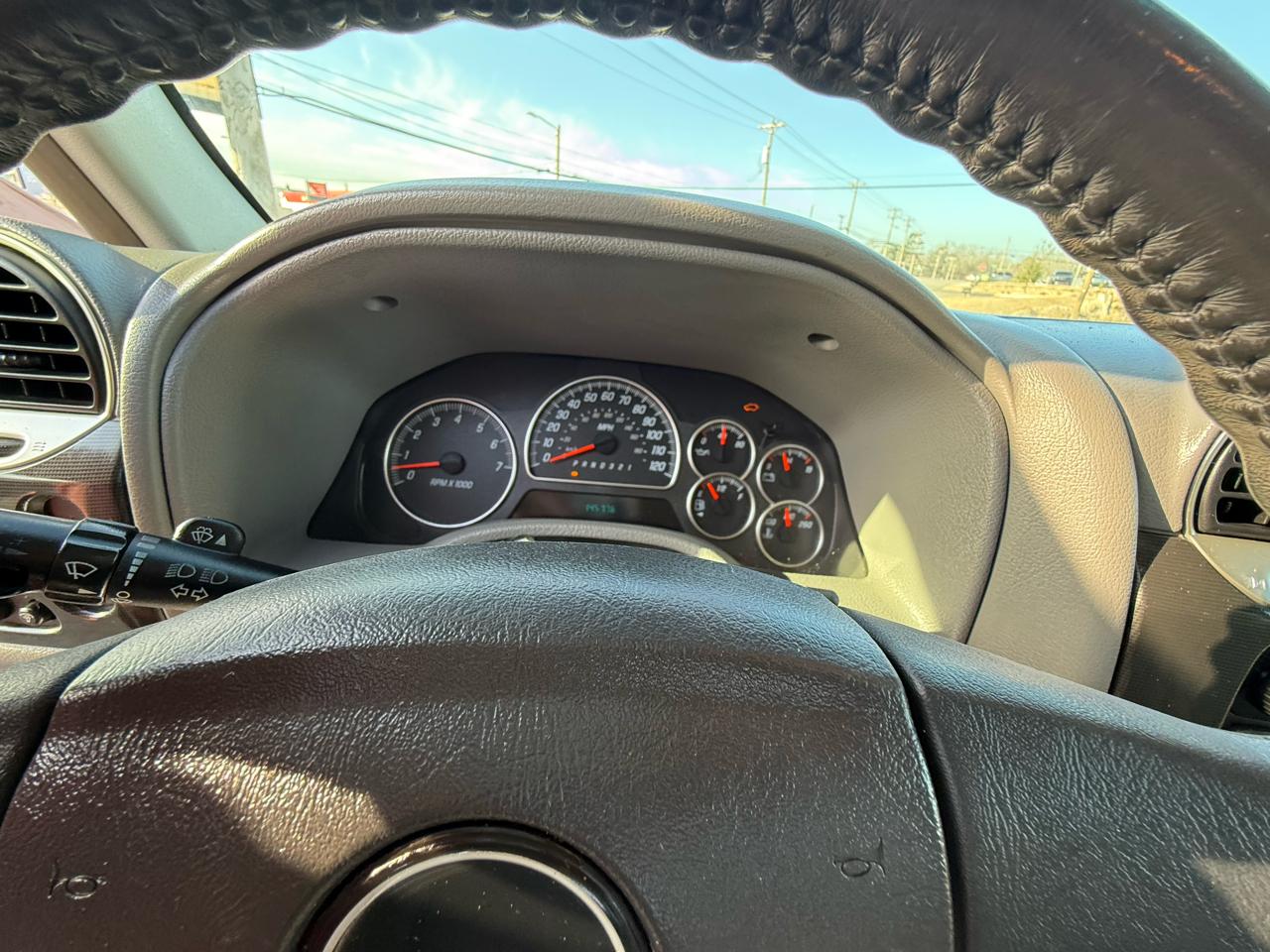 GMC Envoy SLE 2WD 2006