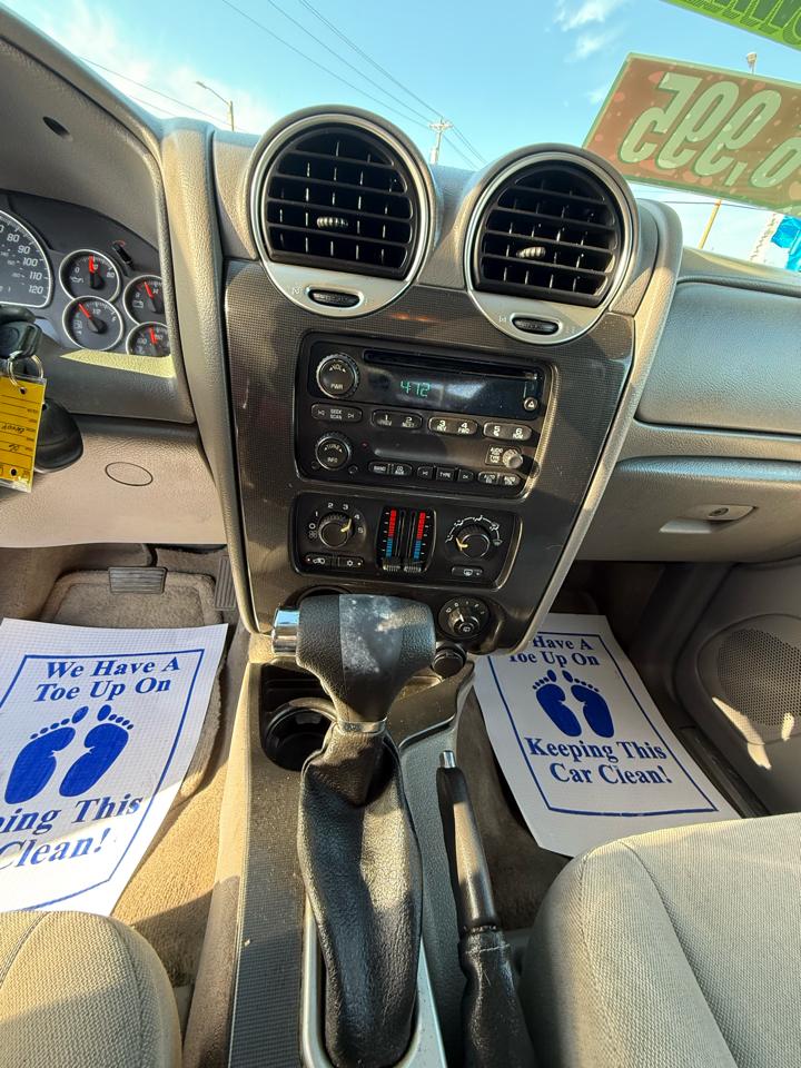 GMC Envoy SLE 2WD 2006