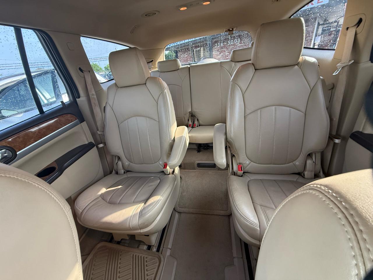 Buick Enclave Leather FWD 2012
