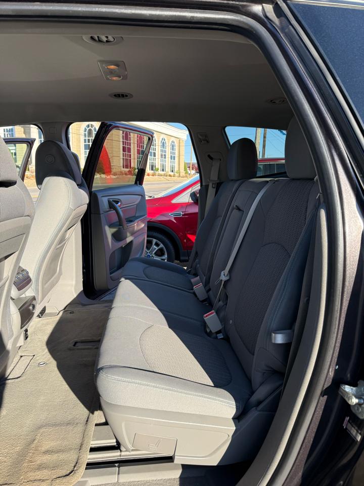 Chevrolet Traverse LS FWD 2017