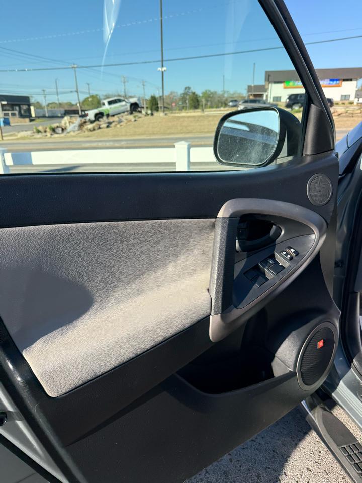 Toyota RAV4 Limited V6 4WD 2008