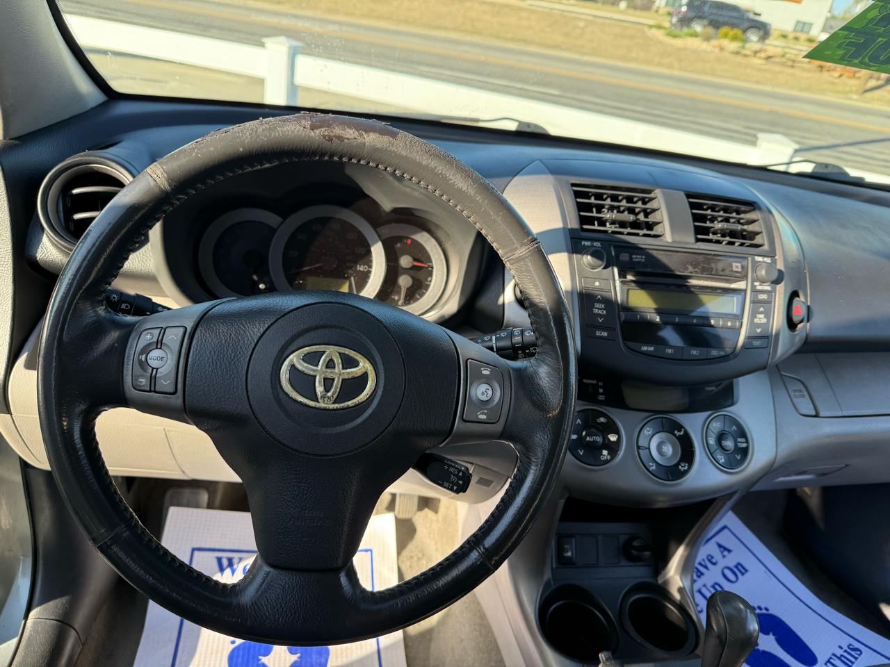 Toyota RAV4 Limited V6 4WD 2008