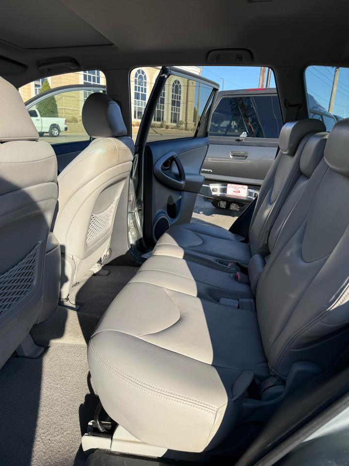 Toyota RAV4 Limited V6 4WD 2008