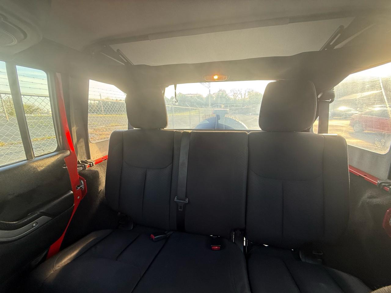 Jeep Wrangler Unlimited Sport 4WD 2013