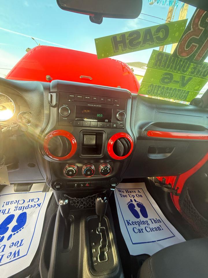 Jeep Wrangler Unlimited Sport 4WD 2013