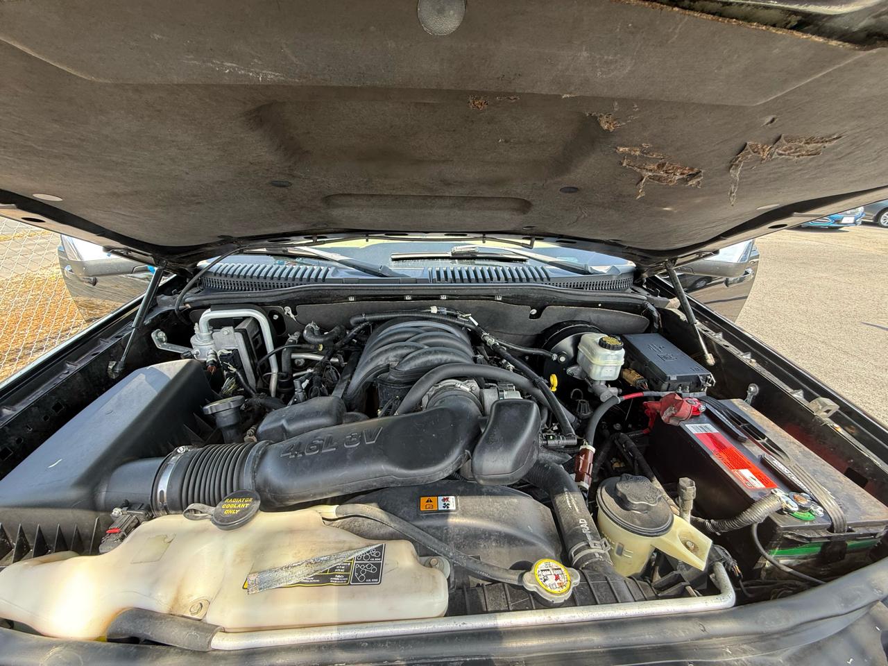 Ford Explorer Sport Trac Limited 4.6L 2WD 2009