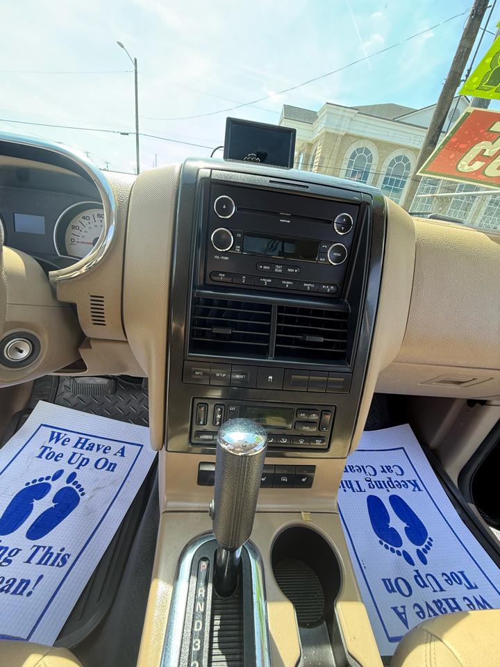 Ford Explorer Sport Trac Limited 4.6L 2WD 2009