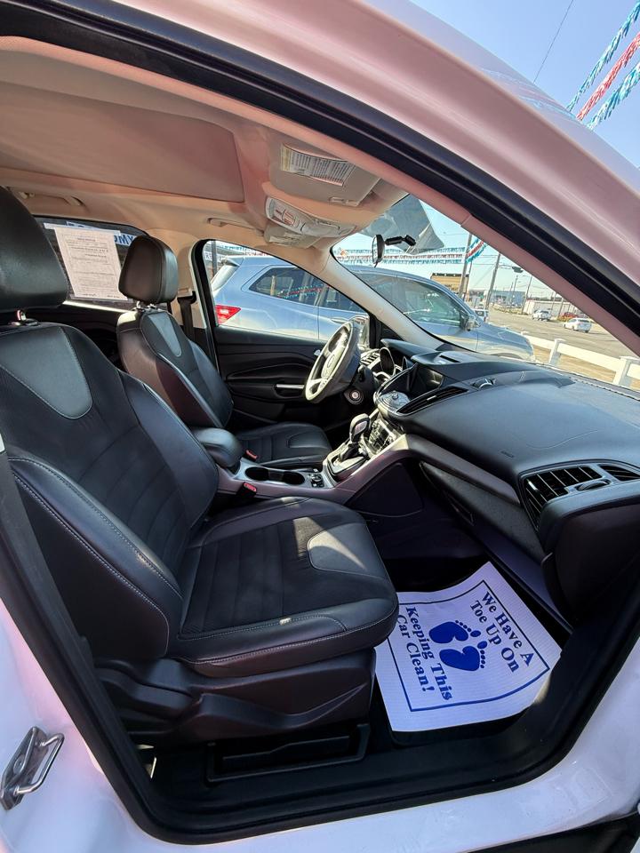 Ford Escape SE FWD 2016