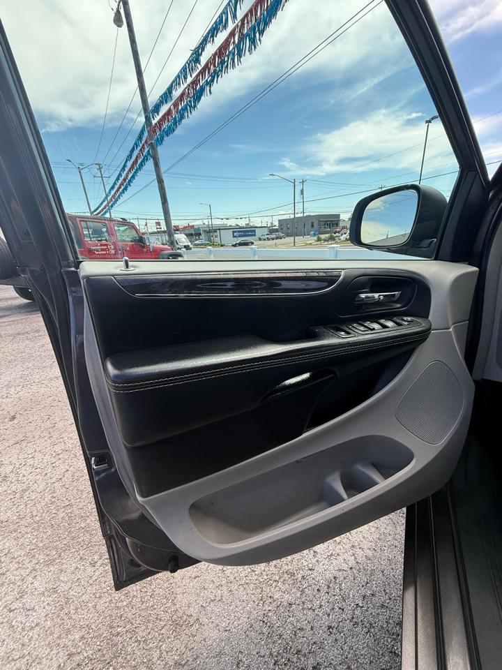 Chrysler Town & Country Touring 2015