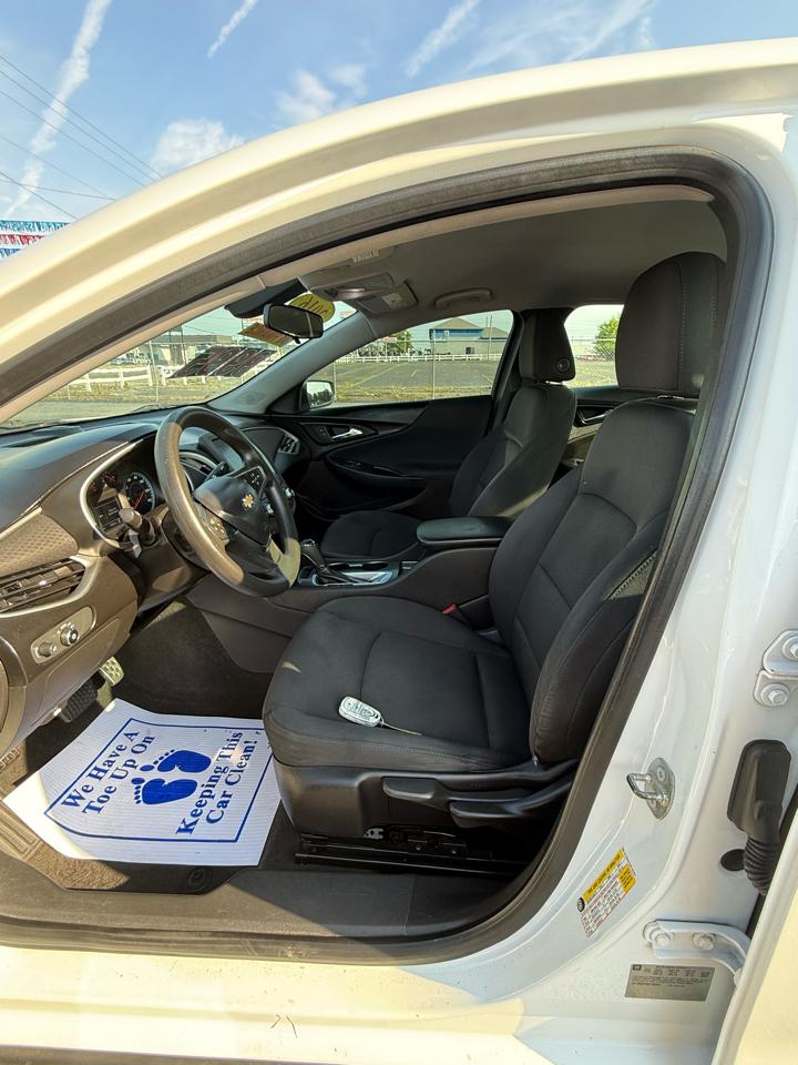 Chevrolet Malibu LS 2016