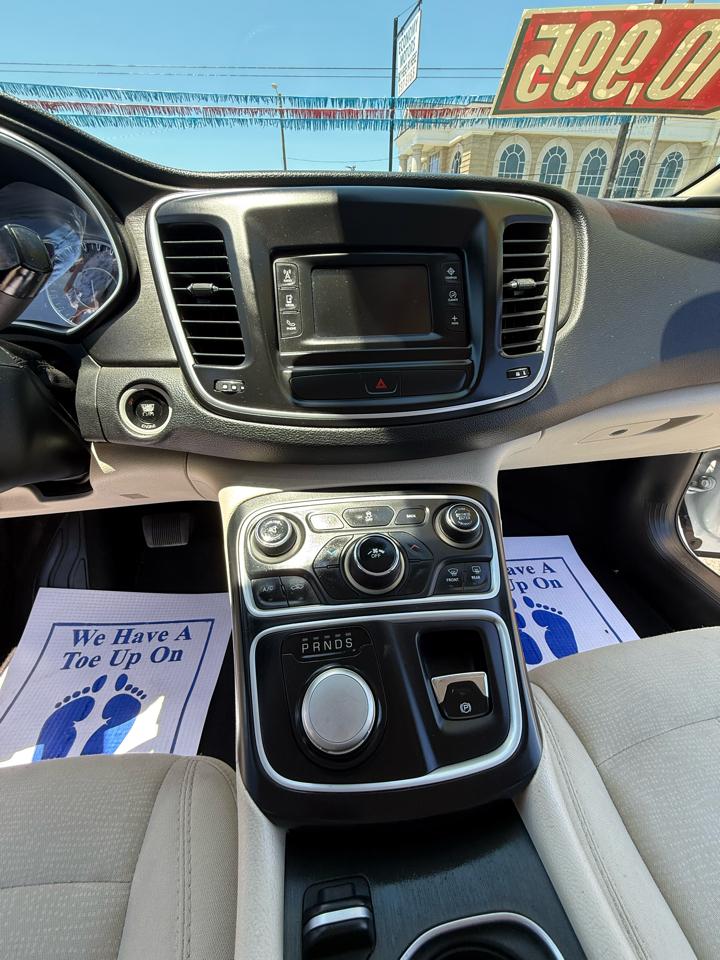 Chrysler 200 Limited 2016