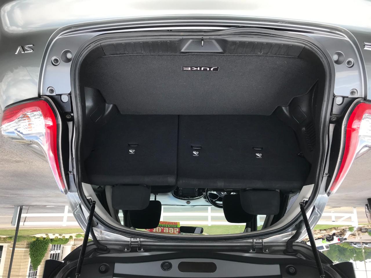 Nissan Juke SV FWD 2016