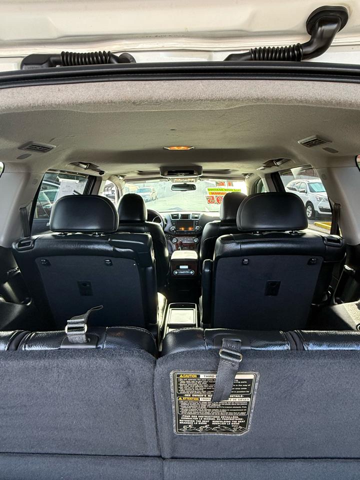 Toyota Highlander Limited 4WD 2012