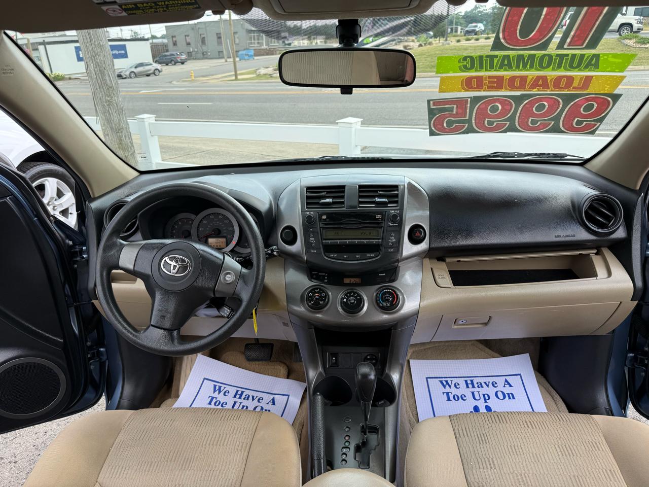 Toyota RAV4 Base I4 2WD 2010