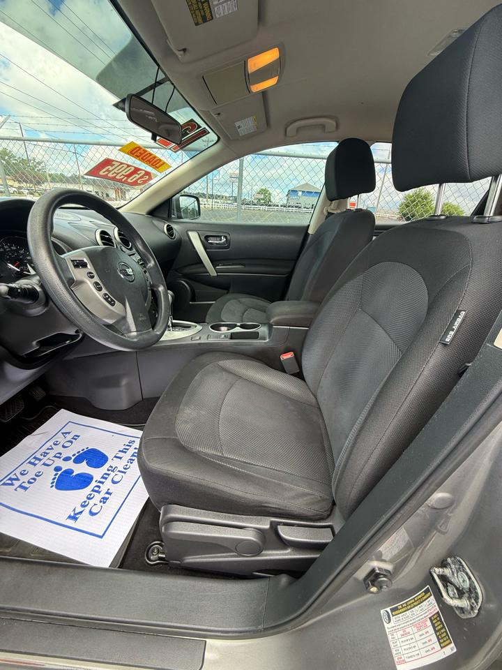 Nissan Rogue S 2WD 2012