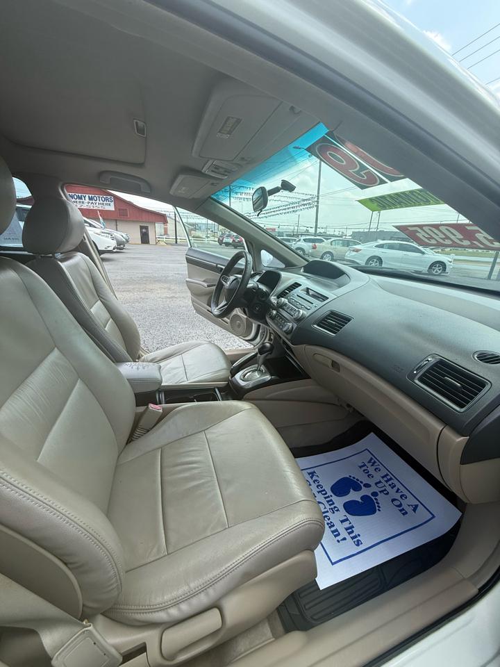Honda Civic EX Sedan 5-Speed AT 2009