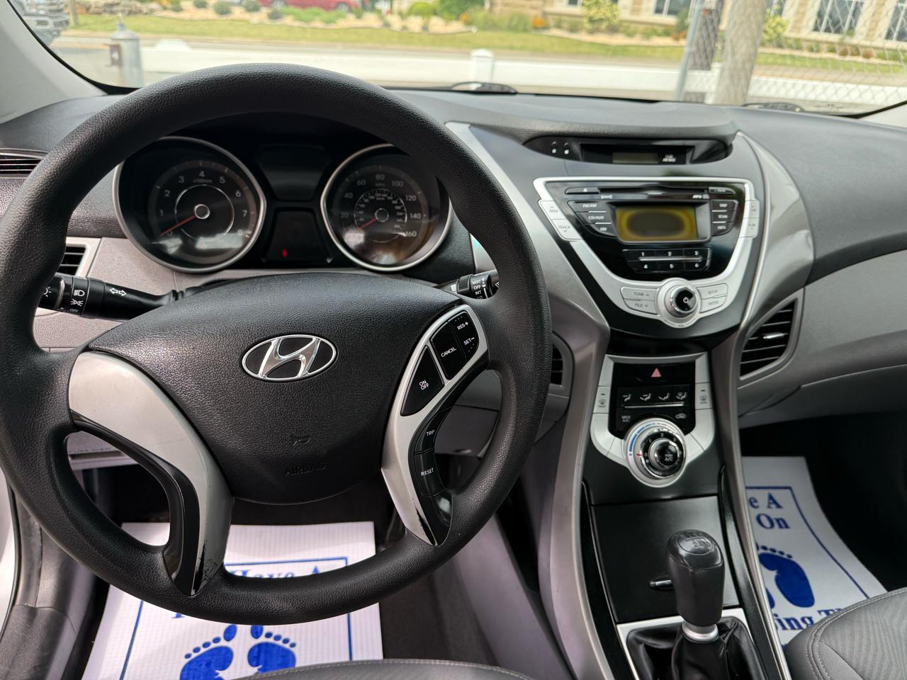 Hyundai Elantra GLS A/T 2011
