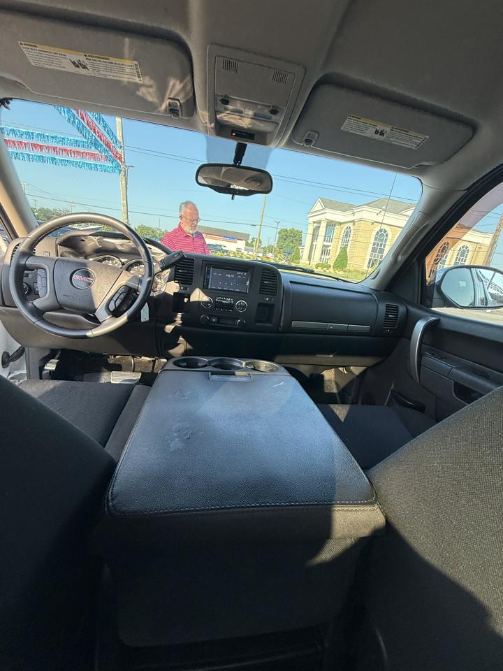 GMC Sierra 1500 SLE Ext. Cab 2WD 2011
