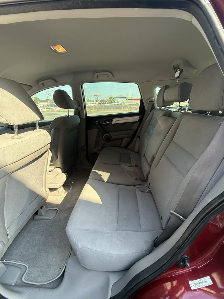 Honda CR-V LX 2WD 5-Speed AT 2011