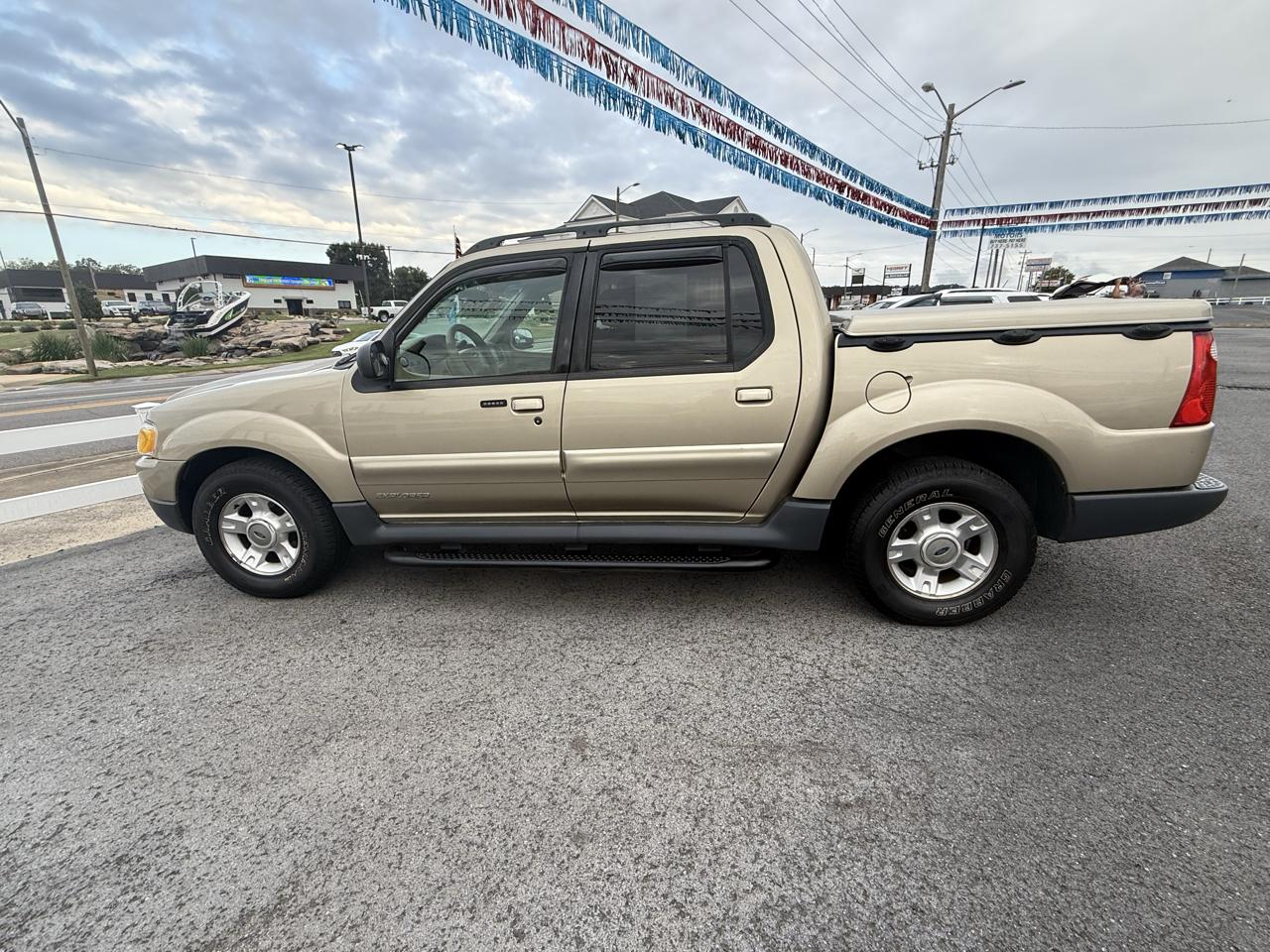 2002 Ford Explorer Sport Trac 2WD Value - 100A