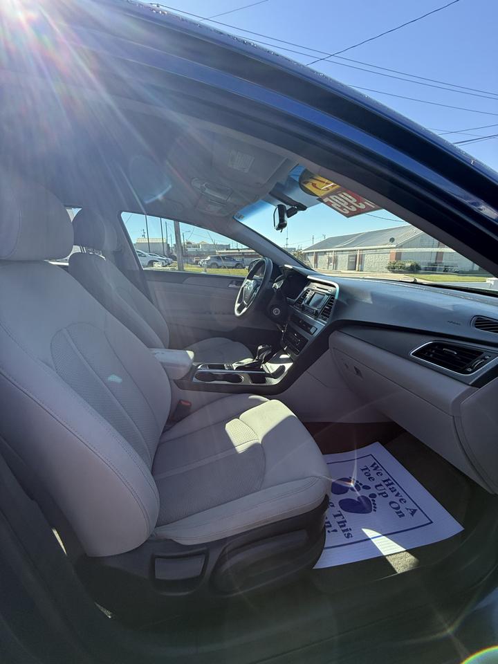Hyundai Sonata SE 2015