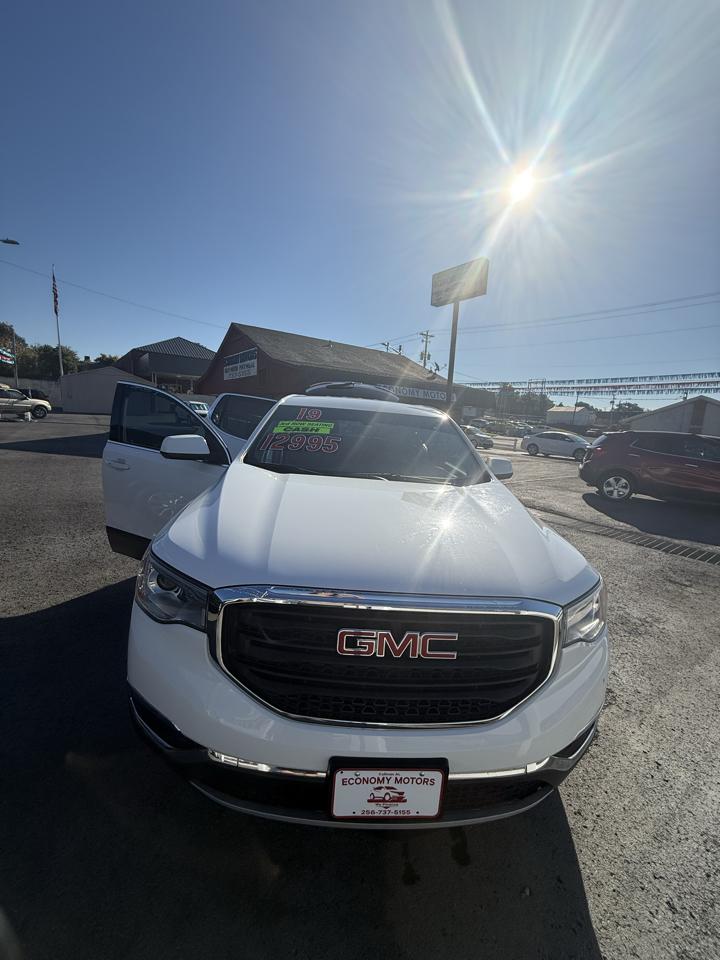 GMC Acadia SLE-1 FWD 2019