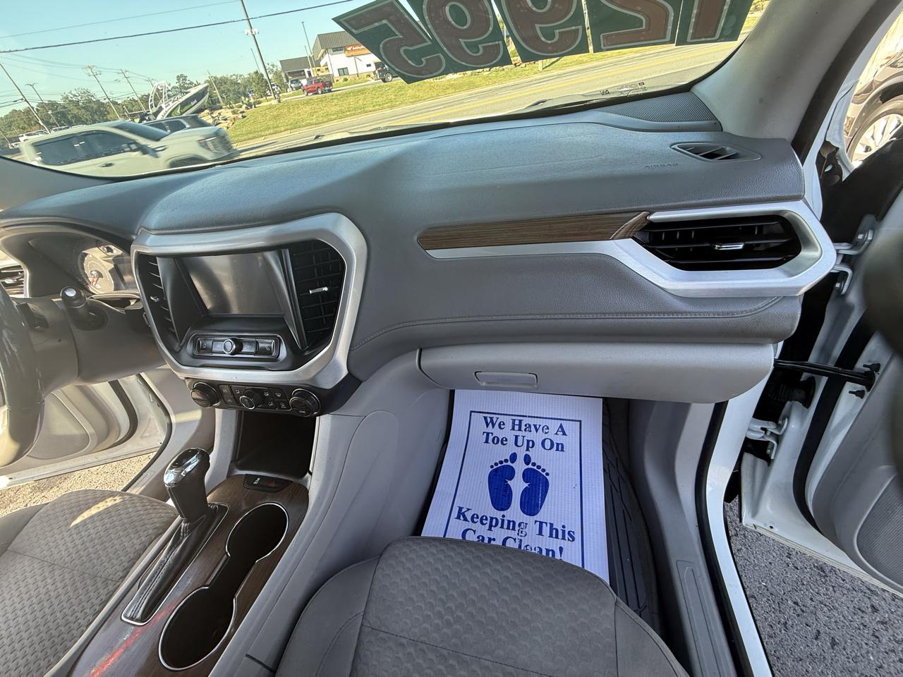 GMC Acadia SLE-1 FWD 2019
