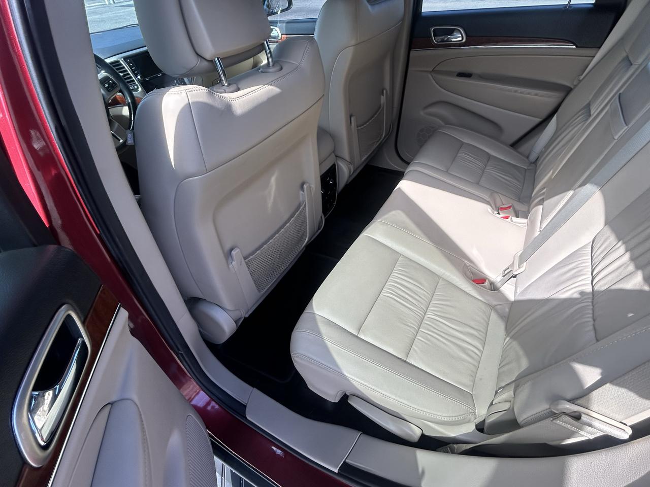 Jeep Grand Cherokee Limited 2WD 2013