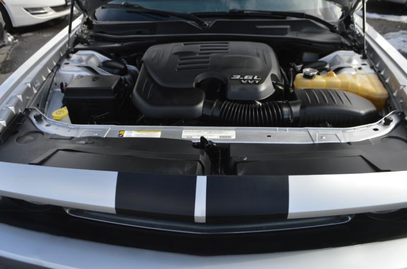 Dodge Challenger SXT 2012