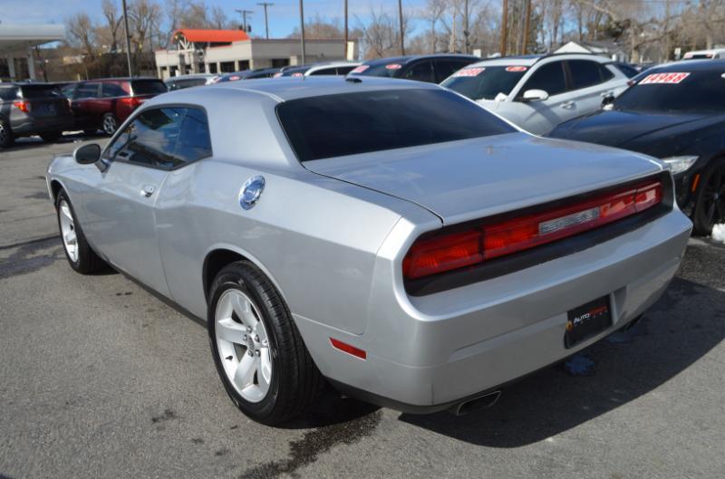 Dodge Challenger SXT 2012
