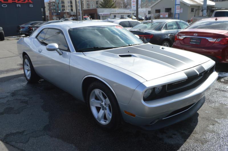 Dodge Challenger SXT 2012