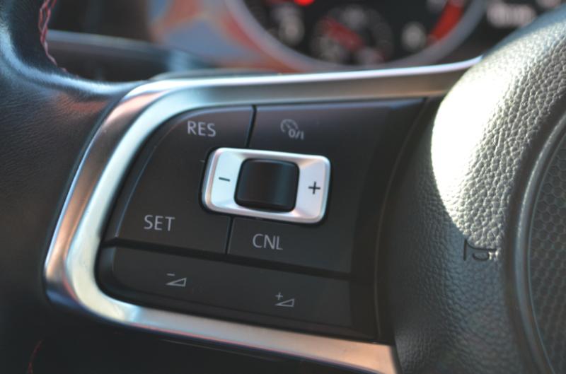 Volkswagen Golf GTI  2017