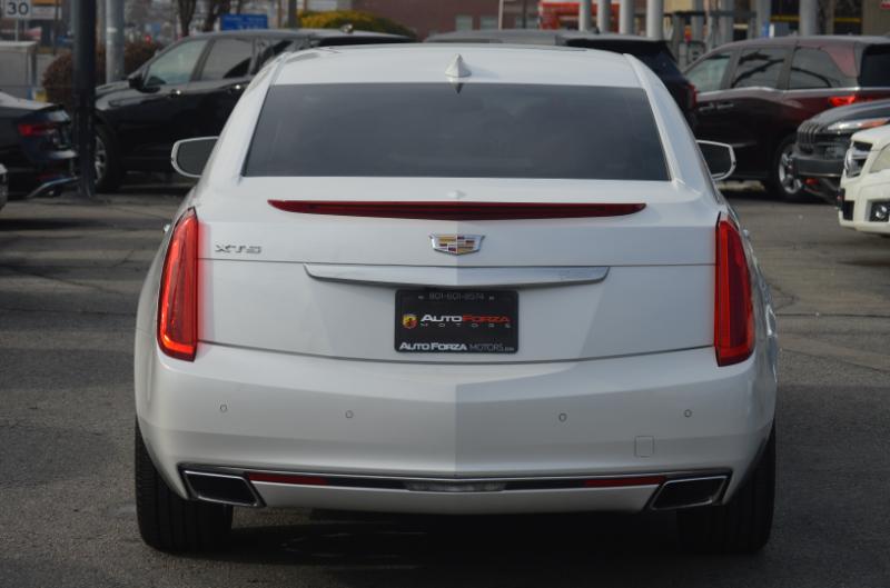 Cadillac XTS Luxury 2016