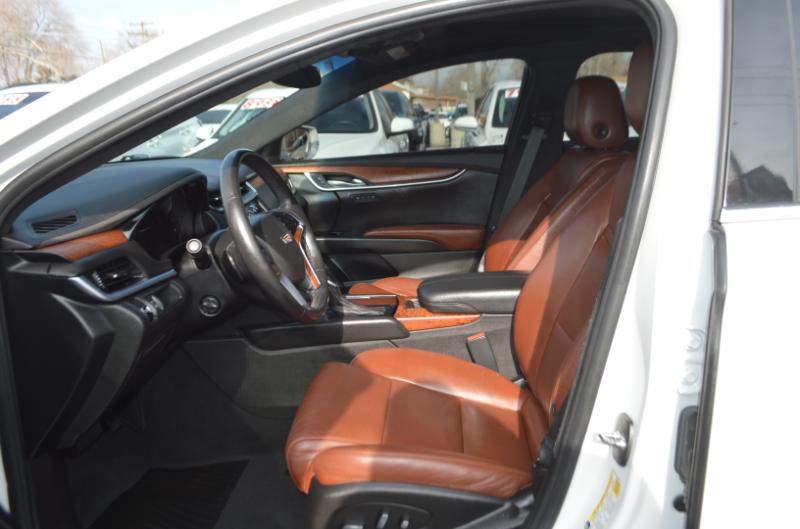 Cadillac XTS Luxury 2016